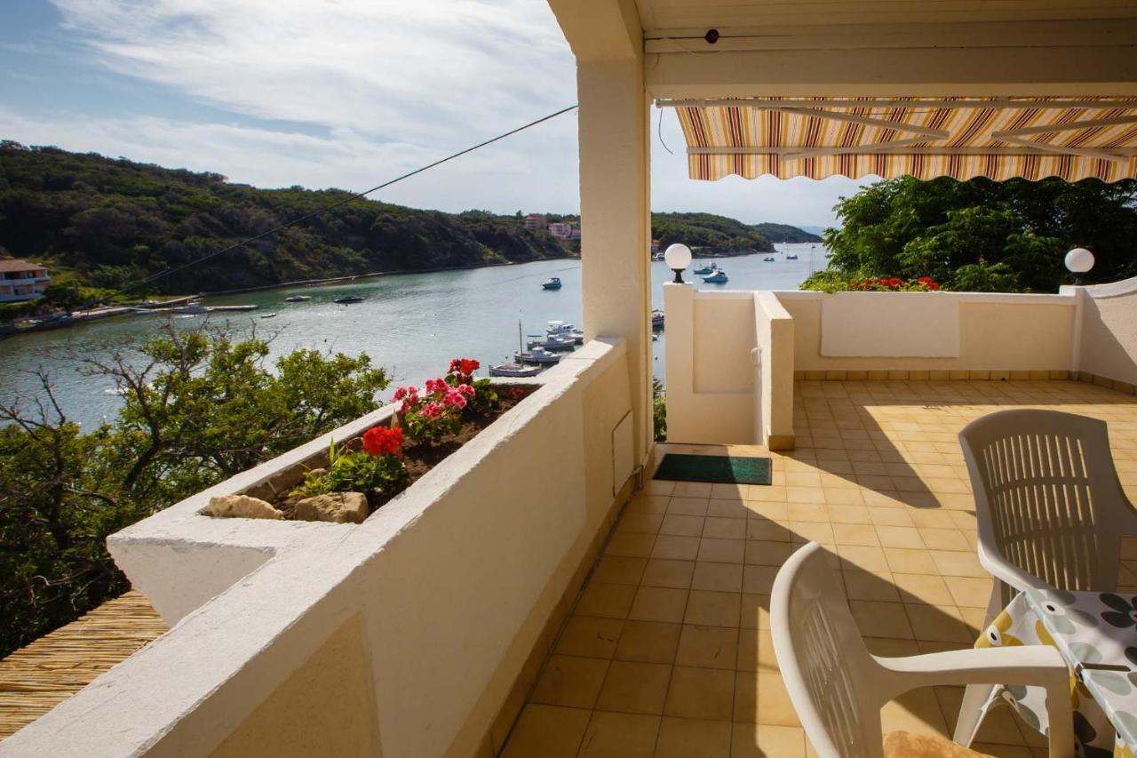 Beach Suite Nina Supetarska Draga Bagian luar foto