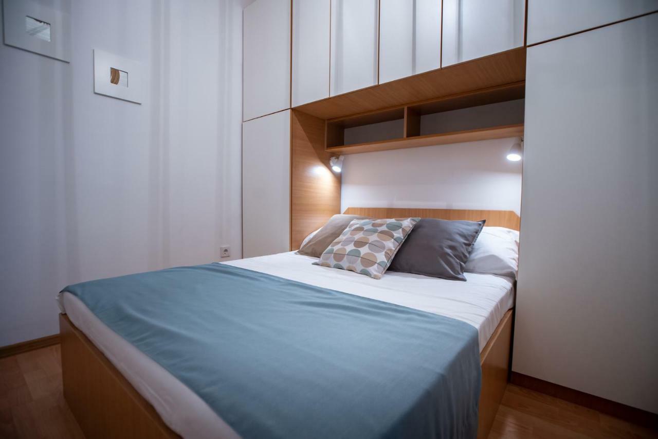 Beach Suite Nina Supetarska Draga Bagian luar foto